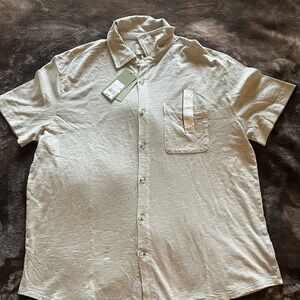 NWT Mens Button down Shirt Large Green